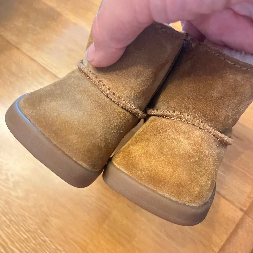 UGG Jesse II Chestnut Suede Baby Boots 1096089I Size 0/1 Infant